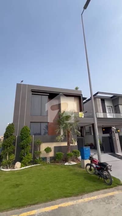 10 Marla Brand New House for Sale in DHA Phase 7 Prime Location 10 Marla Brand New House for Sale in DHA Phase 7 Prime Location