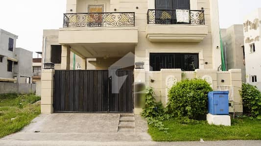 Idyllic Prime Location House Available In DHA 9 Town - Block D For Sale Idyllic Prime Location House Available In DHA 9 Town - Block D For Sale