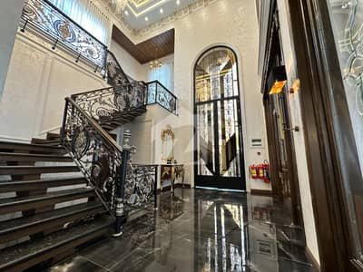 1-Kanal Full Basement With Home Theater And Gym Near To Park & Commercial Area