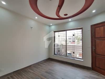 Upper Portion For rent In Rs. 70000