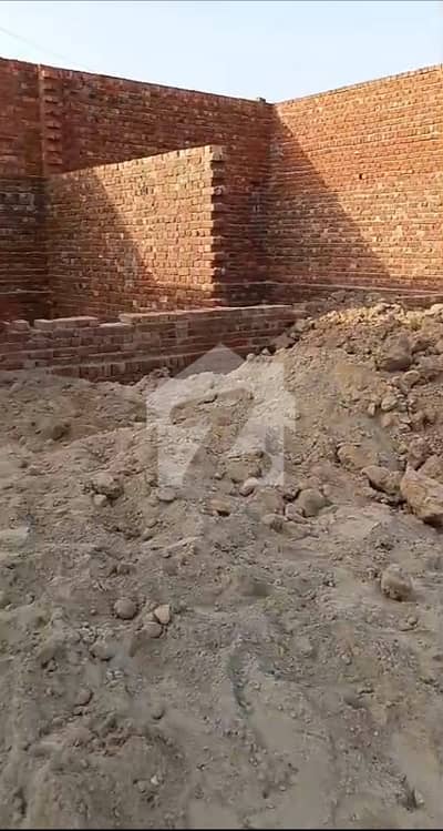 چوک ناگ شاہ ملتان میں 2 کنال پلاٹ فارم 1.0 کروڑ میں برائے فروخت۔
