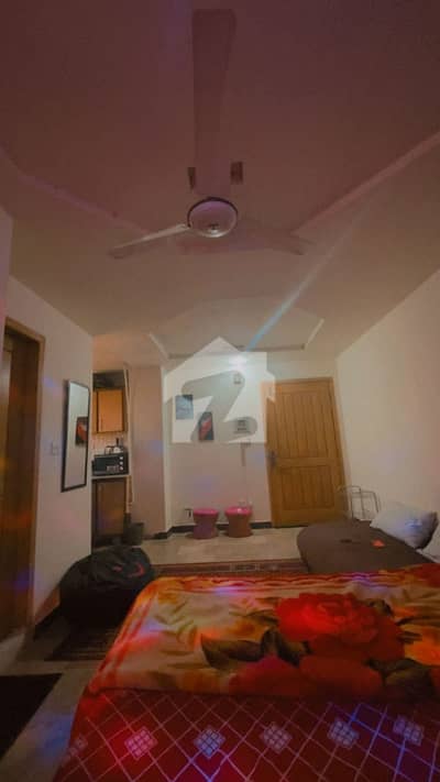 Studio Flat For Sale In E-11/2 | Rented | Good ROI Studio Flat For Sale In E-11/2 | Rented | Good ROI