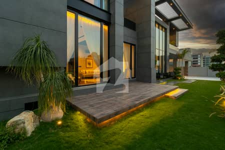 1 KANAL BRAND NEW IDEAL LOCATED FULLY FURNISHED HOUSE FOR SALE IN DHA LAHORE