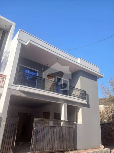 Brand New 6 Marla Corner Tripple Story House For Sale