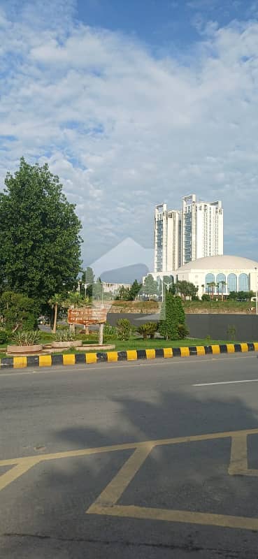 ONE CONSTITUTION AVENUE TOWER 1 BED DELUXE FURNIHED FLAT FOR RENT ONE CONSTITUTION AVENUE TOWER 1 BED DELUXE FURNIHED FLAT FOR RENT