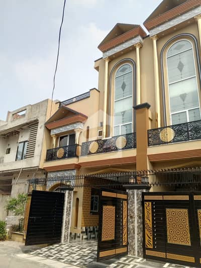 الرحمان فیز 2 - بلاک ایف الرحمان گارڈن فیز 2,الرحمان گارڈن,لاہور میں 4 کمروں کا 4 مرلہ مکان 1.9 کروڑ میں برائے فروخت۔