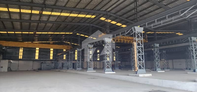 I-9 New 45,000 Sqft Warehouse Heighted Good Location I-9 New 45,000 Sqft Warehouse Heighted Good Location