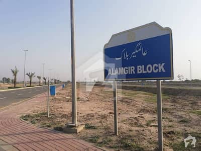 بحریہ ٹاؤن - عالمگیر بلاک بحریہ ٹاؤن ۔ سیکٹر ایف,بحریہ ٹاؤن,لاہور میں 1 کنال رہائشی پلاٹ 1.75 کروڑ میں برائے فروخت۔