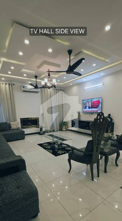 1 Kanal House For sale In B-17