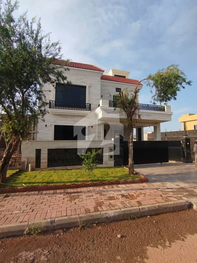 Sector M 10 Marla Double Unit House For Sale | Bahria Enclave, Islamabad