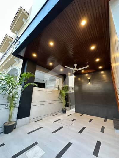5 MARLA BRAND NEW MODERN DESIGN HOUSE FOR SALE IN DHA RAHBAR 5 MARLA BRAND NEW MODERN DESIGN HOUSE FOR SALE IN DHA RAHBAR