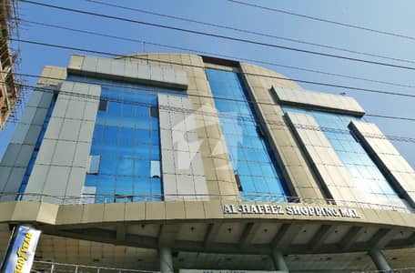 520 Sq Ft Office For Rent on Main Boulevard Gulberg Lahore