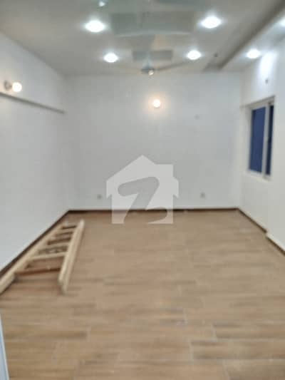 3BED DD 1st Floor Portion Brand New