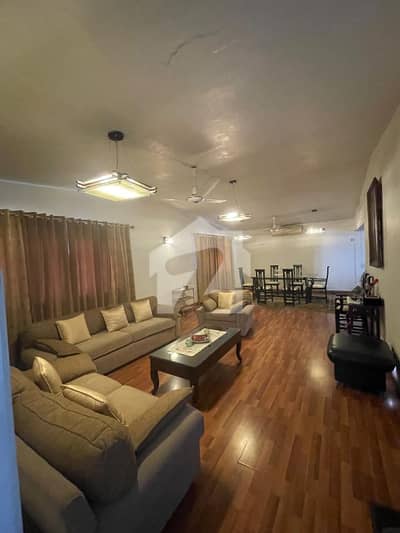 500yard Bungalow Available For Sale In DHA Phase 4 Karachi (Nisar Shaheed Park Facing)