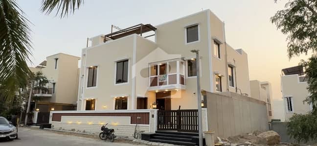 480 Sqyd Luxury Park-Facing House For Sale In Block A, Naya Nazimabad | Elevator | Furnished 480 Sqyd Luxury Park-Facing House For Sale In Block A, Naya Nazimabad | Elevator | Furnished