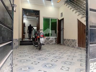 غوثیہ کالونی والٹن روڈ,لاہور میں 3 کمروں کا 4 مرلہ مکان 2.6 کروڑ میں برائے فروخت۔
