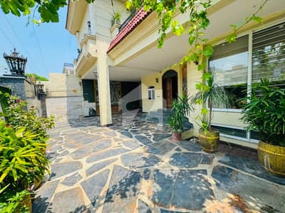 Fully Executively Furnished - 3200 SQ FT Brand New House - Rare Opportunity - I-8/3, Islamabad