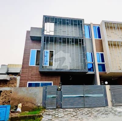 5 Marla House Ground portion available for rent