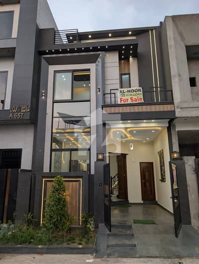 A beautiful dreem house hot location brand new house