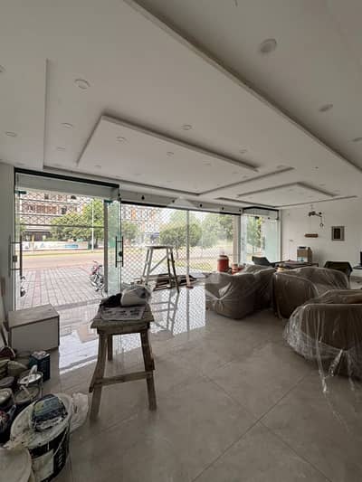 Brand New 5 Marla Commercial Ground floor