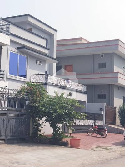 12 Marla House Available For Sell In G-15
