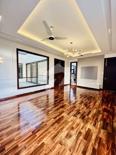 Get In Touch Now To Buy A Prime Location House In Karachi