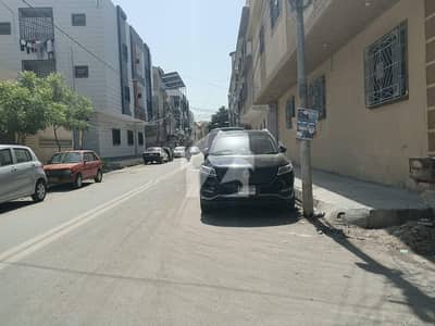 120 Sq. Yards House for Sale in Federal B Area Block 17 | Gulberg Town | Water pump Demolish Condition 120 Sq. Yards House for Sale in Federal B Area Block 17 | Gulberg Town | Water pump Demolish Condition