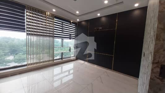 8 Marla Commercial Floor for Rent Phase 8 Broadway DHA Lahore
