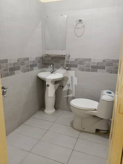 Neat Clean Uppre floor For Rent In-I-10 Near to markaz