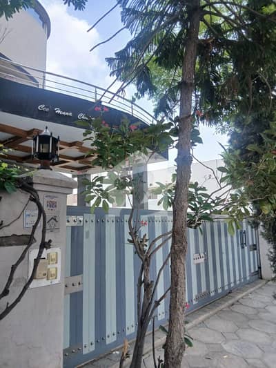 Reserve A Centrally Located House Of 1 Kanal In Bahria Town Phase 4