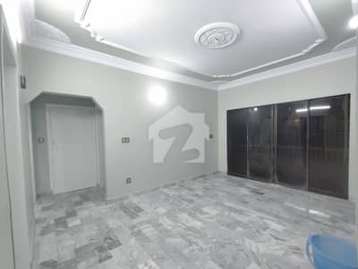 Leased 3 Bed Drawing Lounge Apartment Available For Sale Gulshan E Iqbal Block 11, University Road, Near Metro.