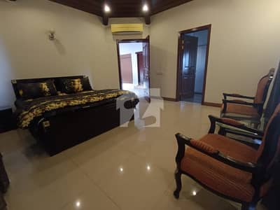 Kanal House For Rent Fully furnished Near Park, Markit