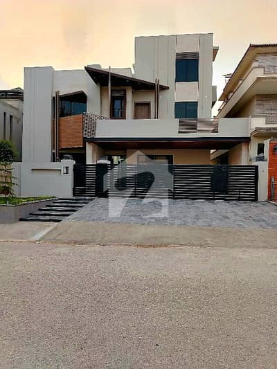 50x90 kanal Brand new House for Sale G-13/2 50x90 kanal Brand new House for Sale G-13/2