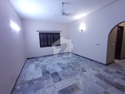 ڈی ایچ اے فیز 6 ڈی ایچ اے ڈیفینس,کراچی میں 3 کمروں کا 1 کنال زیریں پورشن 2.4 لاکھ میں کرایہ پر دستیاب ہے۔ ڈی ایچ اے فیز 6 ڈی ایچ اے ڈیفینس,کراچی میں 3 کمروں کا 1 کنال زیریں پورشن 2.4 لاکھ میں کرایہ پر دستیاب ہے۔