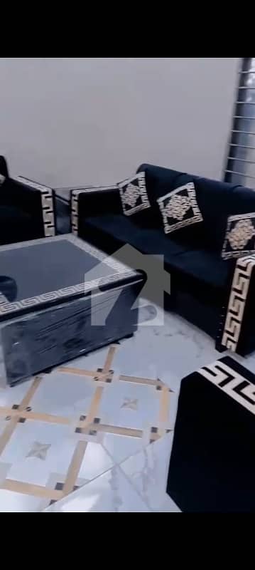 کینال روڈ فیصل آباد میں 4 کمروں کا 5 مرلہ مکان 90.0 ہزار میں کرایہ پر دستیاب ہے۔ کینال روڈ فیصل آباد میں 4 کمروں کا 5 مرلہ مکان 90.0 ہزار میں کرایہ پر دستیاب ہے۔