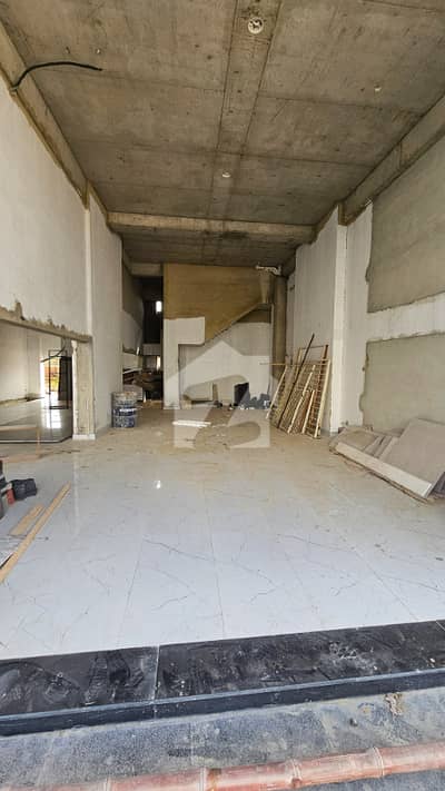 Main Jinnah Avenue Showroom For RENT