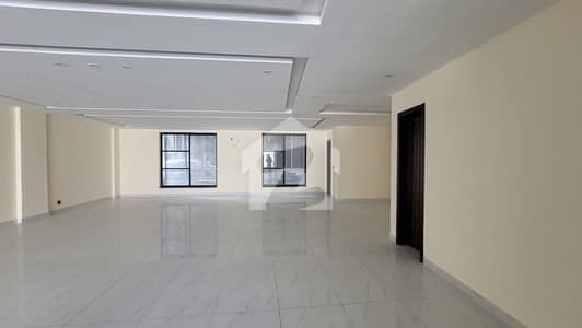 8 Marla Corner Commercial Floor For Rent Hot Location