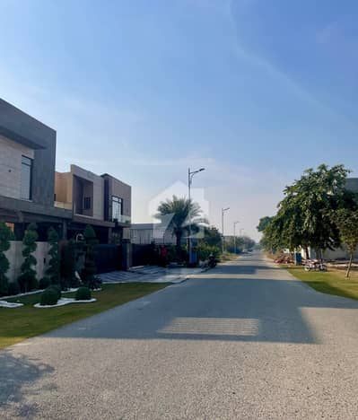 1 KANAL PLOT NO 1146 BLOCK S 150 FEET ROAD 1 KANAL PLOT NO 1146 BLOCK S 150 FEET ROAD