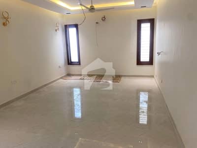 FOR RENT: WELL-MAINTAINED 6-BEDROOM RESIDENTIAL BUNGALOW KHAYABAN-E-RAHAT DHA PHASE 6, KARACHI