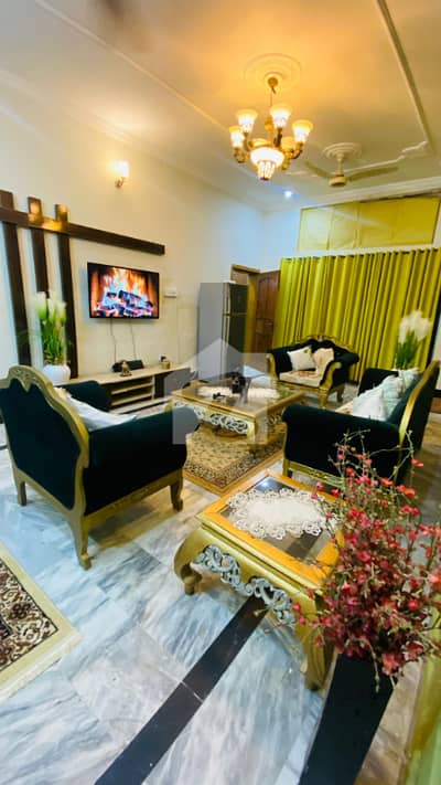 FURNISHED BASEMENT AVAILABLE FOR RENT INE11