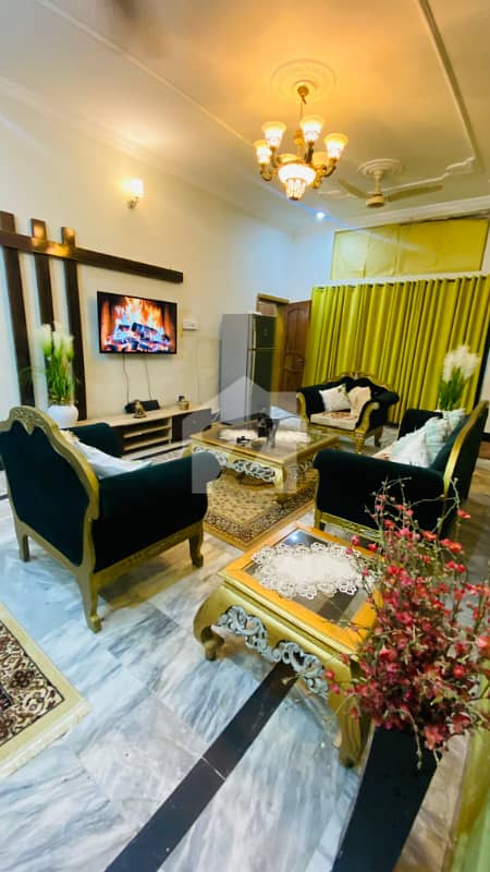 FURNISHED BASEMENT AVAILABLE FOR RENT INE11 FURNISHED BASEMENT AVAILABLE FOR RENT INE11
