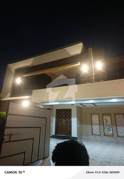 1 Kanal Independent Double Storey House For Rent On Main 80 Feets Road