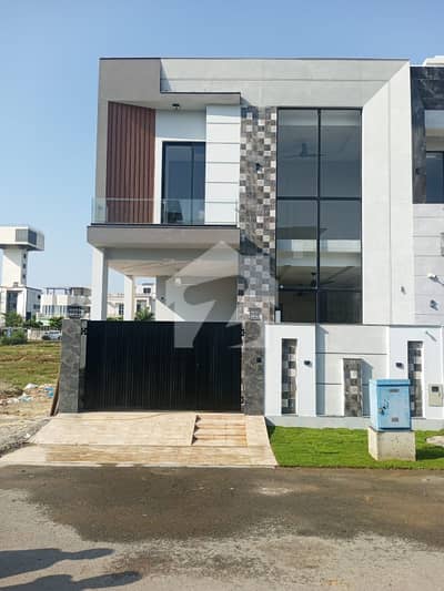 DHA Phase8 Ivy Green Block Z6 Brand New House For Sale
