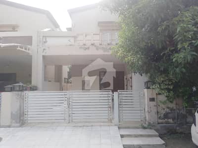 ڈیوائن گارڈنز ۔ بلاک ڈی ڈیوائن گارڈنز,لاہور میں 4 کمروں کا 10 مرلہ مکان 3.75 کروڑ میں برائے فروخت۔ ڈیوائن گارڈنز ۔ بلاک ڈی ڈیوائن گارڈنز,لاہور میں 4 کمروں کا 10 مرلہ مکان 3.75 کروڑ میں برائے فروخت۔