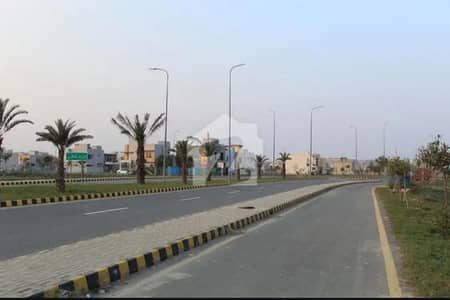 ڈی ایچ اے فیز 7 - بلاک وی ڈی ایچ اے فیز 7,ڈی ایچ اے ڈیفینس,لاہور میں 1 کنال رہائشی پلاٹ 5.05 کروڑ میں برائے فروخت۔ ڈی ایچ اے فیز 7 - بلاک وی ڈی ایچ اے فیز 7,ڈی ایچ اے ڈیفینس,لاہور میں 1 کنال رہائشی پلاٹ 5.05 کروڑ میں برائے فروخت۔