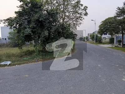 ڈی ایچ اے 9 ٹاؤن ۔ بلاک سی ڈی ایچ اے 9 ٹاؤن,ڈیفنس (ڈی ایچ اے),لاہور میں 5 مرلہ رہائشی پلاٹ 1.7 کروڑ میں برائے فروخت۔ ڈی ایچ اے 9 ٹاؤن ۔ بلاک سی ڈی ایچ اے 9 ٹاؤن,ڈیفنس (ڈی ایچ اے),لاہور میں 5 مرلہ رہائشی پلاٹ 1.7 کروڑ میں برائے فروخت۔