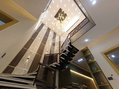 Blvd Designer Double Hight House For Sale
