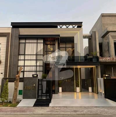 بحریہ ٹاؤن - طلحہ بلاک بحریہ ٹاؤن سیکٹر ای,بحریہ ٹاؤن,لاہور میں 5 کمروں کا 10 مرلہ مکان 3.55 کروڑ میں برائے فروخت۔ بحریہ ٹاؤن - طلحہ بلاک بحریہ ٹاؤن سیکٹر ای,بحریہ ٹاؤن,لاہور میں 5 کمروں کا 10 مرلہ مکان 3.55 کروڑ میں برائے فروخت۔