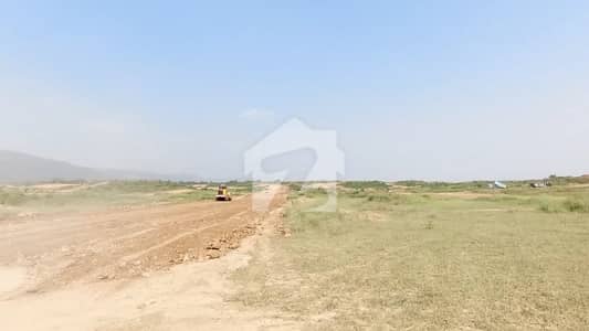 Highly-coveted 1 Kanal Residential Plot Is Available In C-16 For sale