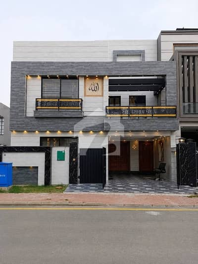 بحریہ آرچرڈ فیز 1 بحریہ آرچرڈ,لاہور میں 3 کمروں کا 6 مرلہ مکان 2.45 کروڑ میں برائے فروخت۔